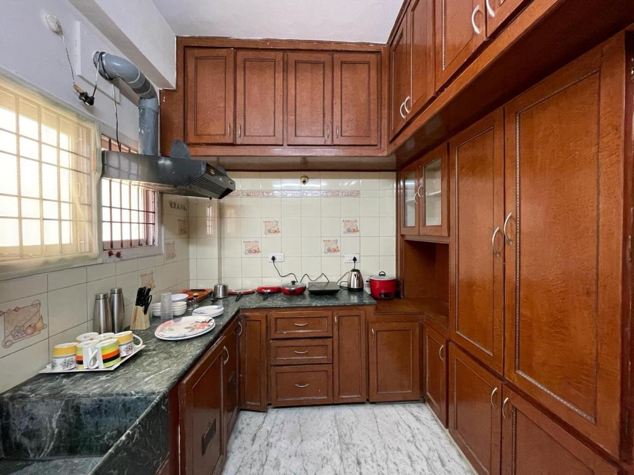 Servostay 5 Fully Furnished 2 Bhk Flats In Mvp Colony, Vizag فيساخاباتنام المظهر الخارجي الصورة